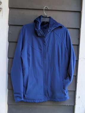 Women Blue Fleece-Lined Softshell Jacket Size Large